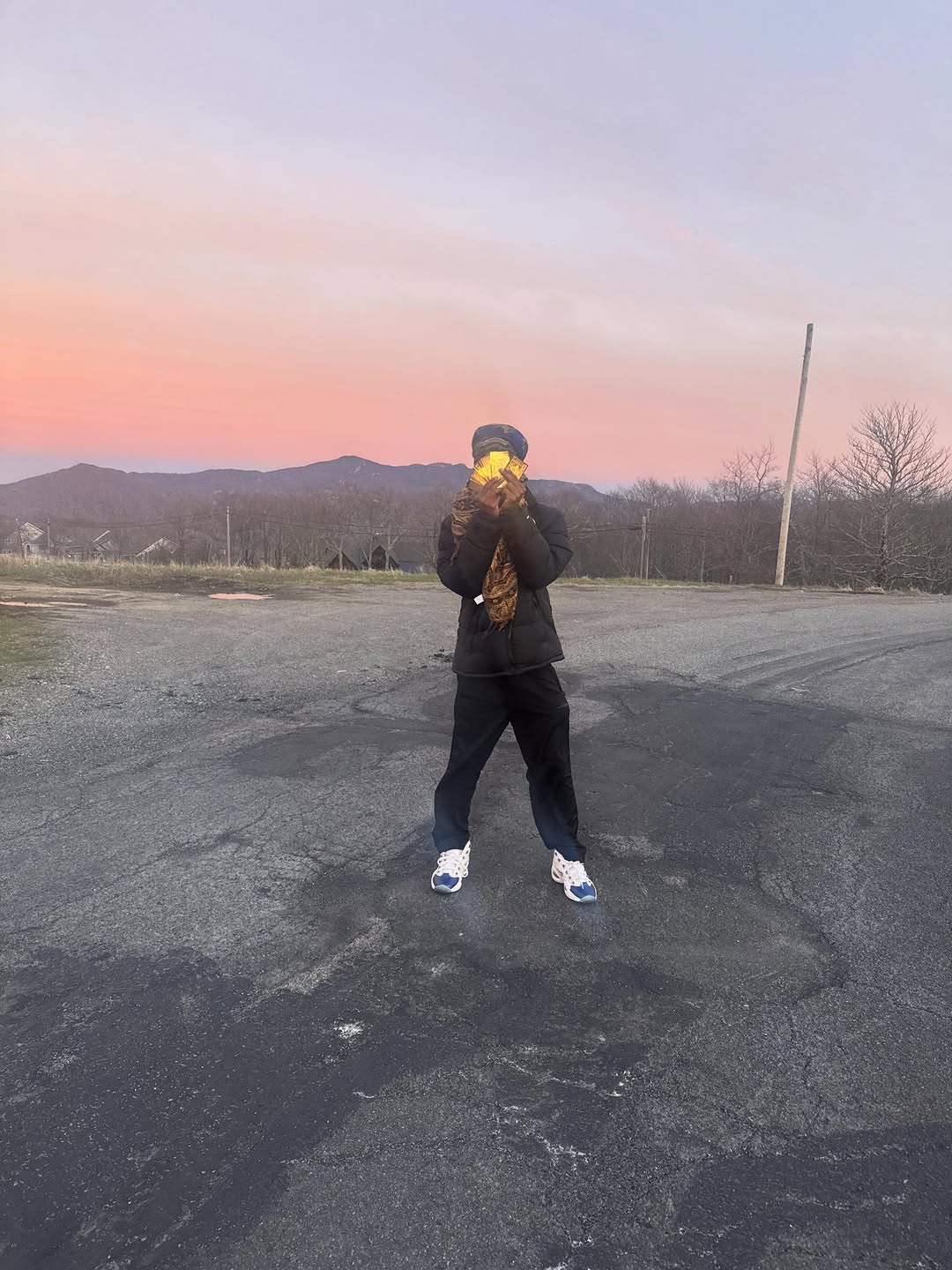 Fly Flouri$h …Go Get Up N Chase Dat Vi$ion #photographer #mountains #art #gold