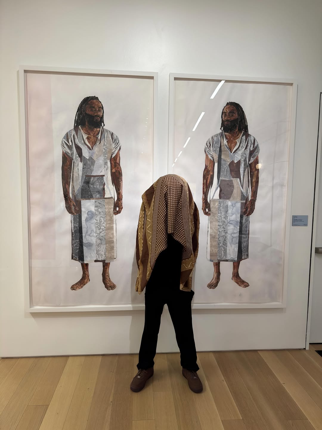 The Blood Of Flouri$h …💔 #photos #lifestyle #art #musuem #gallery
